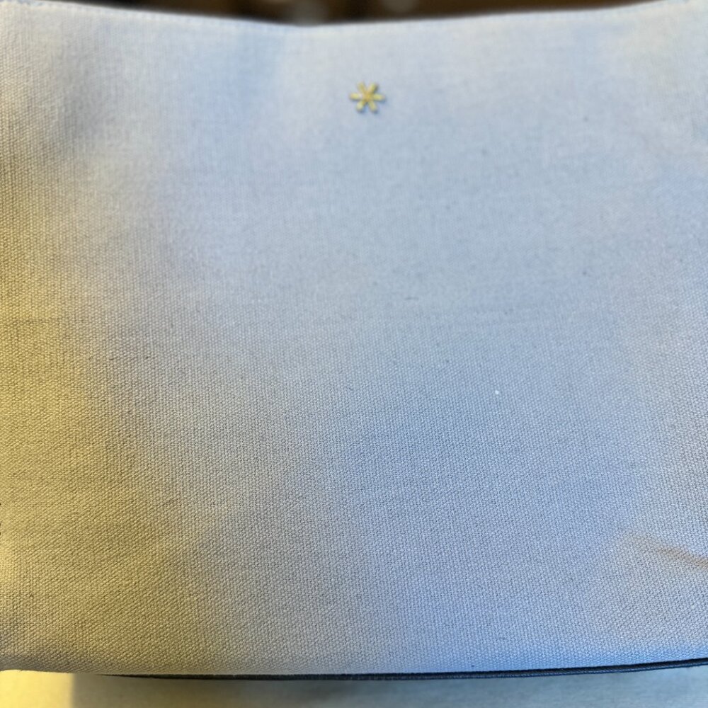 Erin Condren Grey Crossbody Bag - Picture 3 of 4